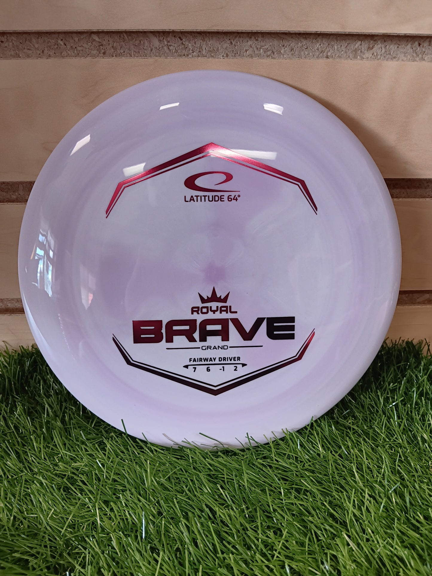 Latitude 64 Royal Grand Brave - DiscIn